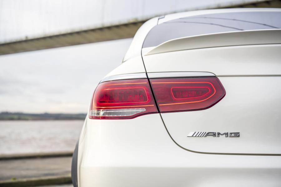 Детали экстерьера Mercedes-AMG GLC43 4Matic Coupe (C253) 2019 года  (UK) (фото 31 из 69)